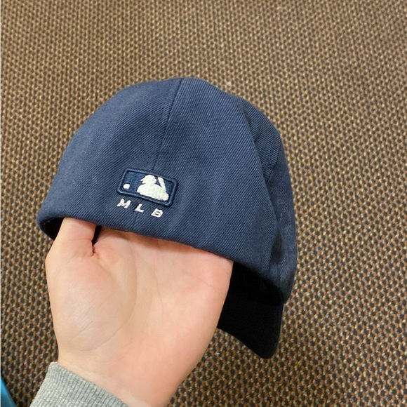 URGENT - NY Yankees Vintage Baseball Hat, MLB, Blue navy, elastic band - Picture 3 of 5